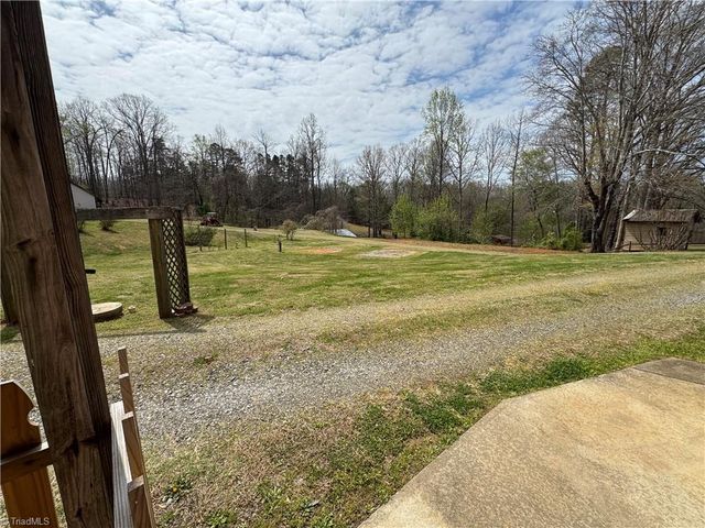 3000 Tesh Road, Germanton, NC 27019