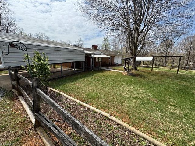 3000 Tesh Road, Germanton, NC 27019