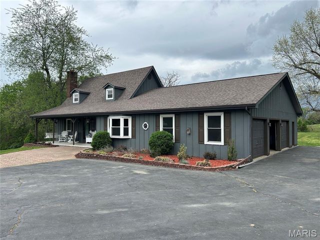 21069 Colony Church Road, Farmington, MO 63460