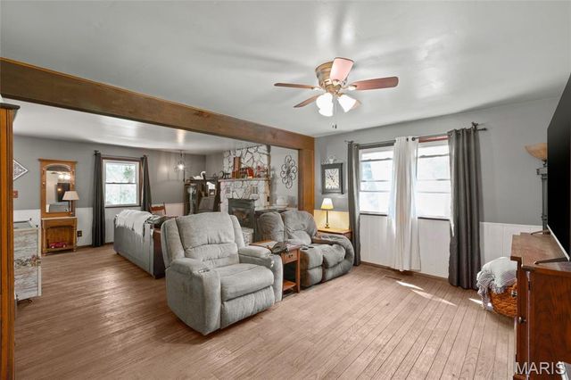 21069 Colony Church Road, Farmington, MO 63460