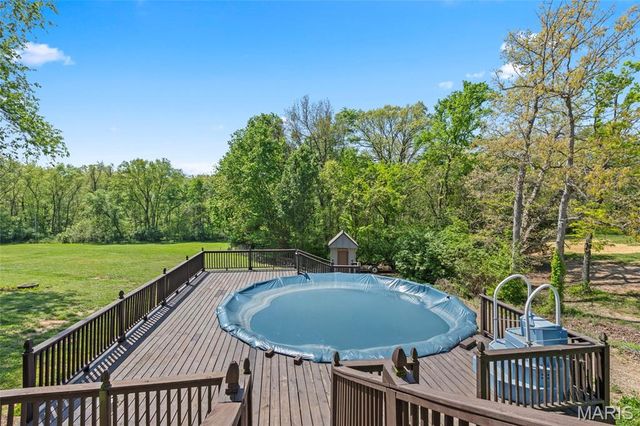 21069 Colony Church Road, Farmington, MO 63460