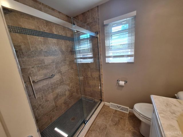 10938 Timberwood Court, Sharonville, OH 45241