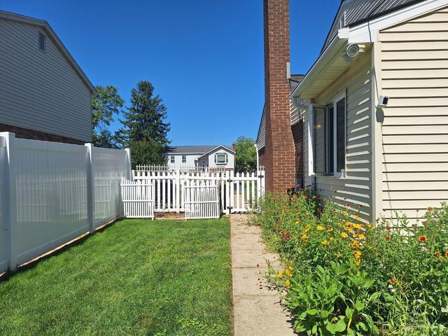 10938 Timberwood Court, Sharonville, OH 45241
