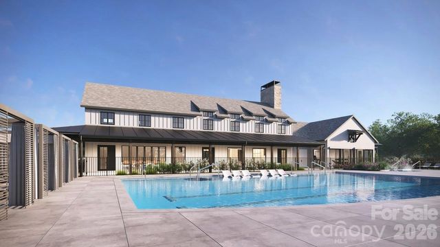 4213 Pinekirk Drive 373, Charlotte, NC 28269