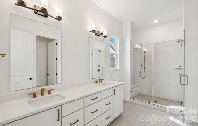 4213 Pinekirk Drive 373, Charlotte, NC 28269