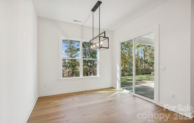 4213 Pinekirk Drive 373, Charlotte, NC 28269