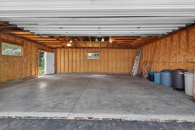 1000 DEERFIELD AVENUE, Menasha, WI 54952