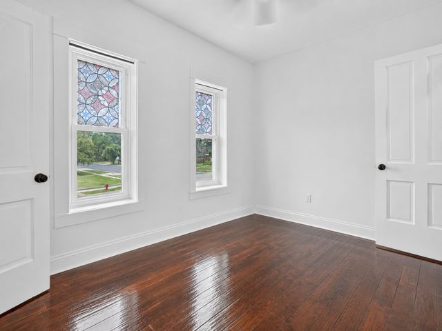 302 1st Street NW, Dodge Center, MN 55927