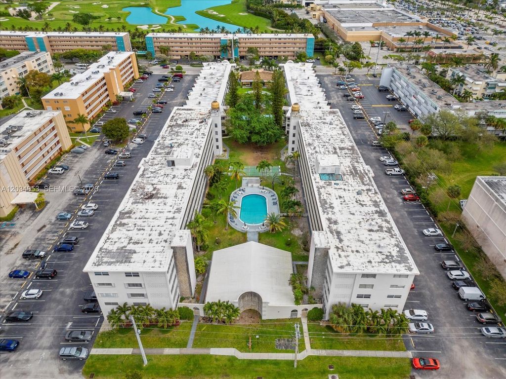 200 NE 12th Avenue 7C, Hallandale Beach, FL 33009