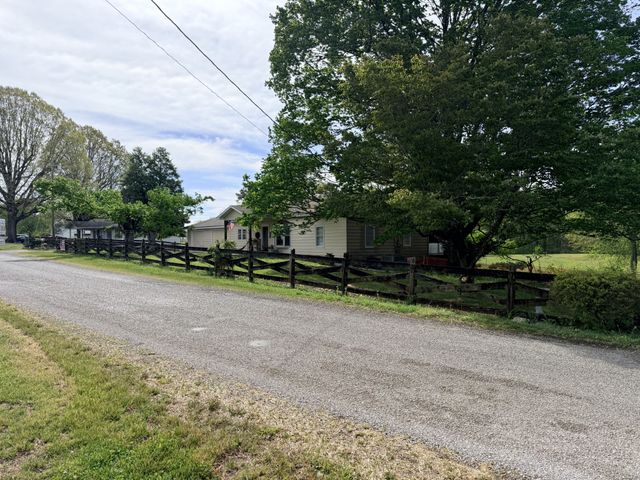 392 Hardbarger Rd, Monteagle, TN 37356