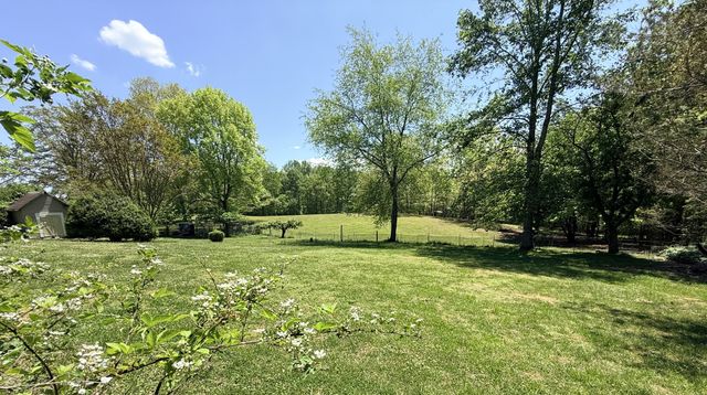 392 Hardbarger Rd, Monteagle, TN 37356