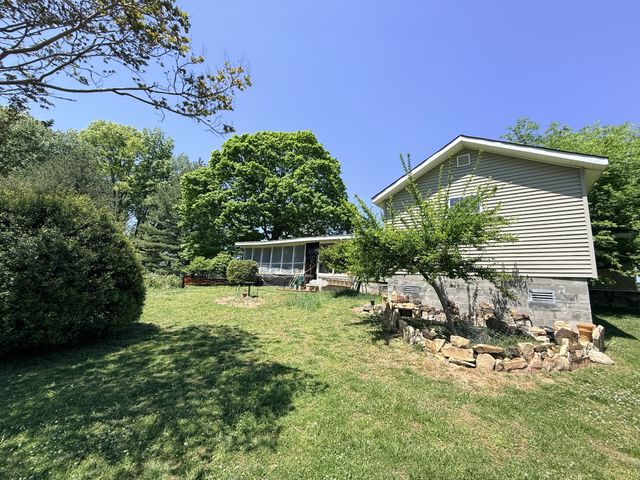392 Hardbarger Rd, Monteagle, TN 37356
