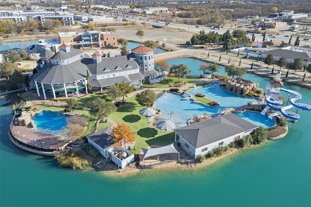 1404 Southern Pine Drive, Savannah, TX 76227