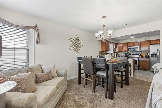 6409 Prairie Creek Court, Huber Heights, OH 45424