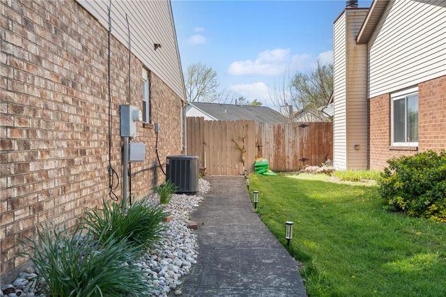 6409 Prairie Creek Court, Huber Heights, OH 45424