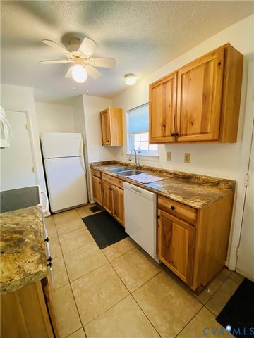 3408 Shady Creek Rd, North Chesterfield, VA 23234