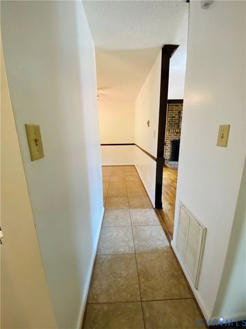 3408 Shady Creek Rd, North Chesterfield, VA 23234