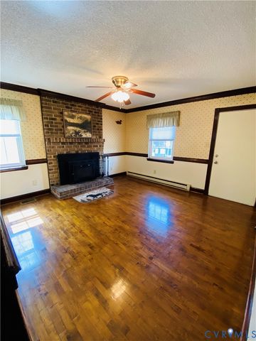 3408 Shady Creek Rd, North Chesterfield, VA 23234