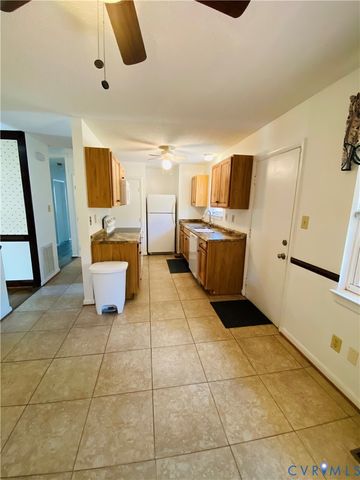 3408 Shady Creek Rd, North Chesterfield, VA 23234