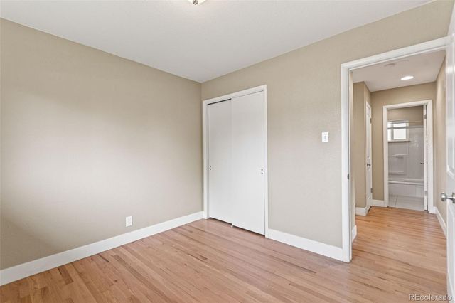 598 W Valleyview Avenue, Littleton, CO 80120