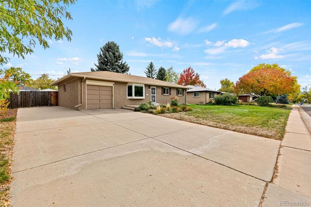 598 W Valleyview Avenue, Littleton, CO 80120