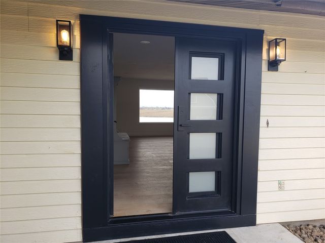 306 N Crestview Drive, Moses Lake, WA 98837