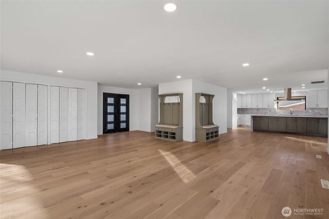 306 N Crestview Drive, Moses Lake, WA 98837