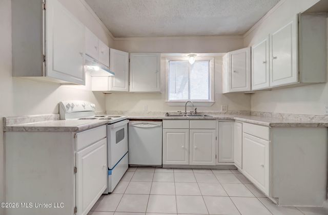 3 Nottingham Circle, Gulfport, MS 39503