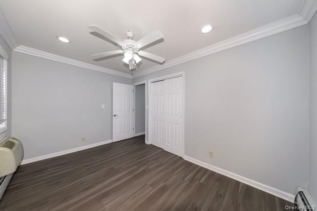 64 S Clinton Avenue 4B, Bay Shore, NY 11706