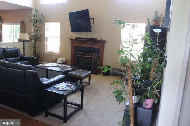 33 SUNBURST DR, Elkton, MD 21921