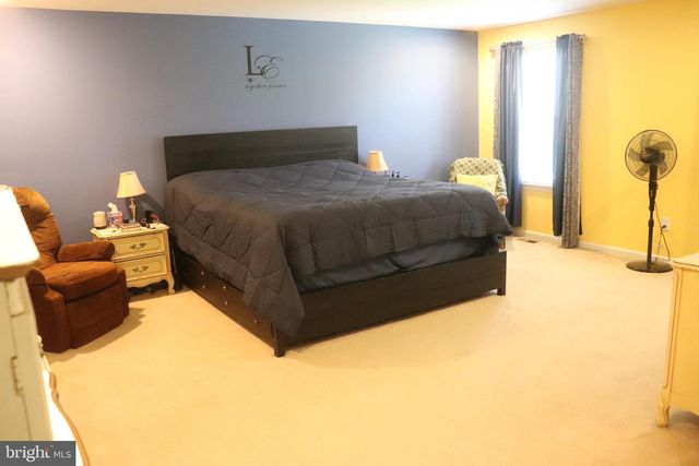 33 SUNBURST DR, Elkton, MD 21921