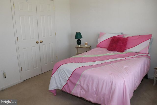 33 SUNBURST DR, Elkton, MD 21921