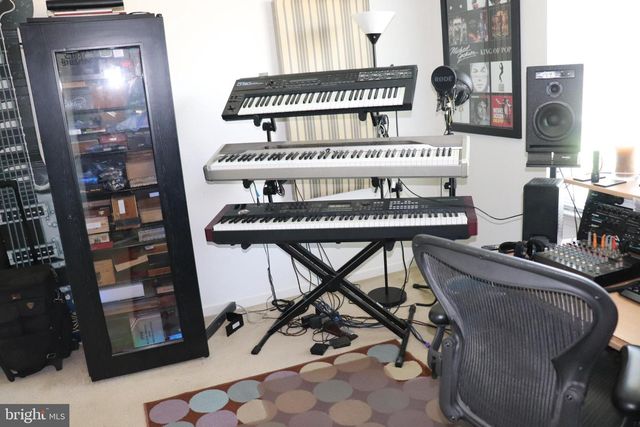 33 SUNBURST DR, Elkton, MD 21921