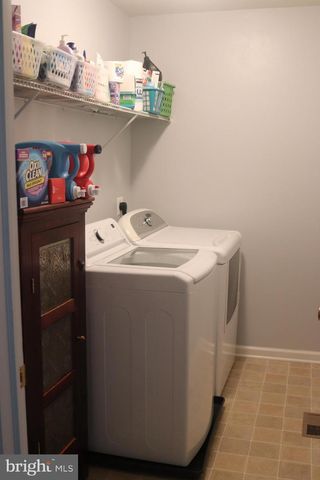 33 SUNBURST DR, Elkton, MD 21921