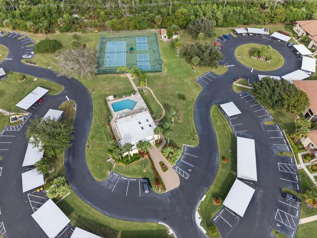 6940 SE Constitution Boulevard 201, Hobe Sound, FL 33455