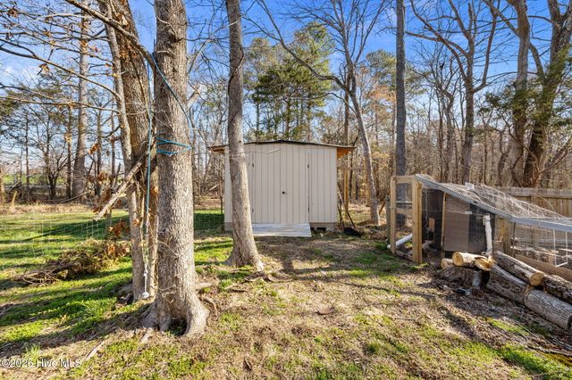 3015 Staley Snow Camp Road, Siler City, NC 27344