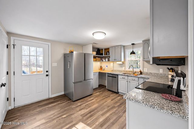 3015 Staley Snow Camp Road, Siler City, NC 27344