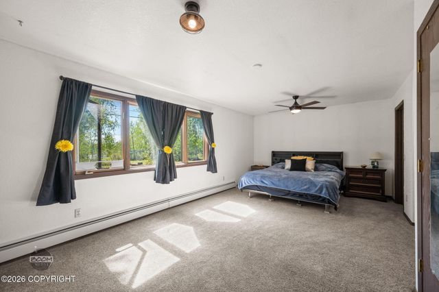 8280 E 20th Avenue, Anchorage, AK 99504