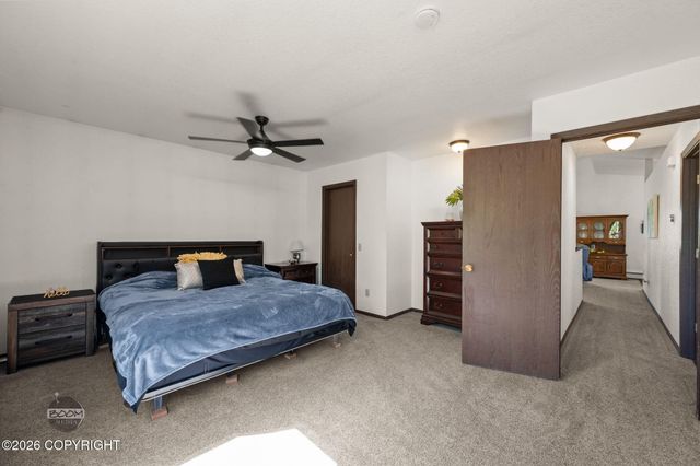 8280 E 20th Avenue, Anchorage, AK 99504
