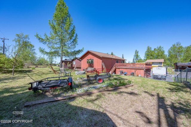 8280 E 20th Avenue, Anchorage, AK 99504