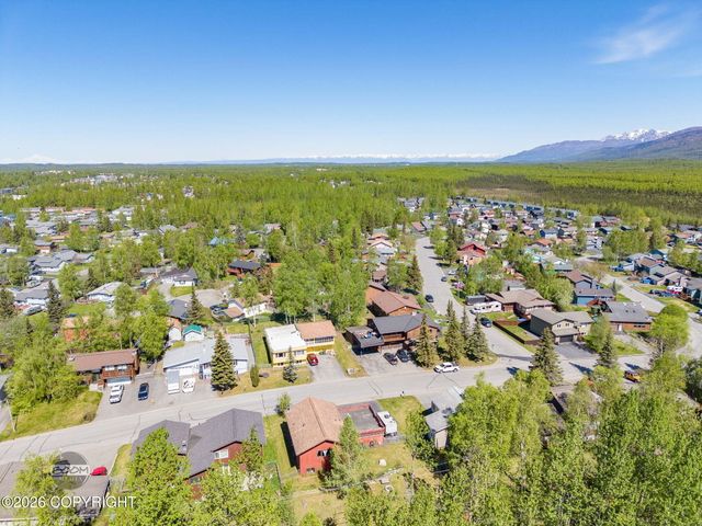 8280 E 20th Avenue, Anchorage, AK 99504