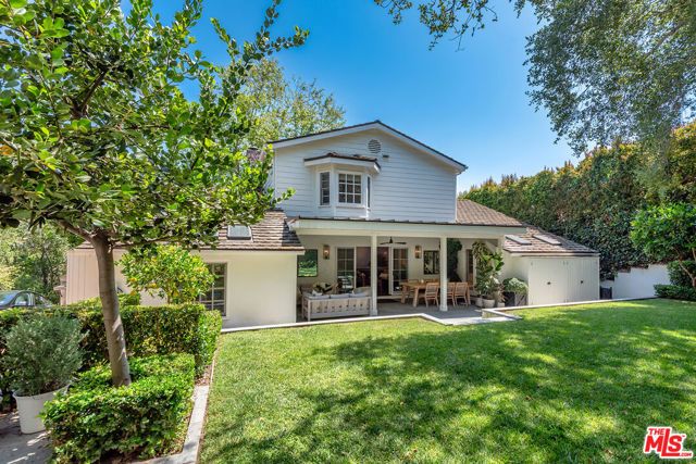 11532 Thurston Circle, Los Angeles, CA 90049