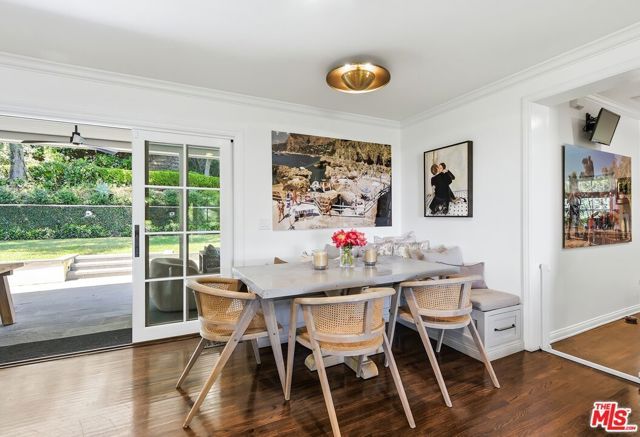 11532 Thurston Circle, Los Angeles, CA 90049