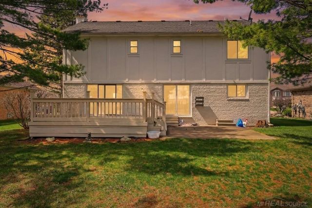53698 Cranston Drive, Macomb Twp, MI 48042