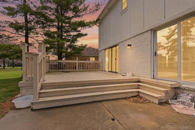 53698 Cranston Drive, Macomb Twp, MI 48042