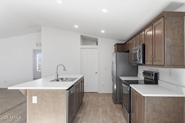 20365 N Cedar Canyon Drives, Mayer, AZ 86333