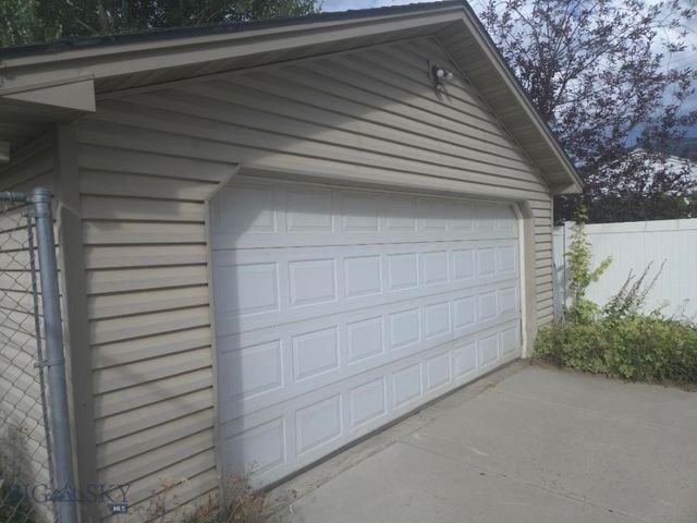 1950 Elm Street, Butte, MT 59701