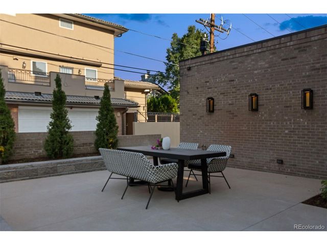 3330 E 4th Ave, Denver, CO 80206