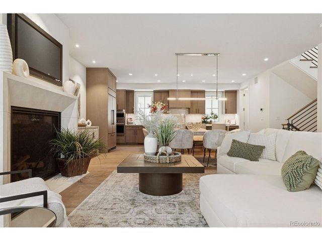 3330 E 4th Ave, Denver, CO 80206