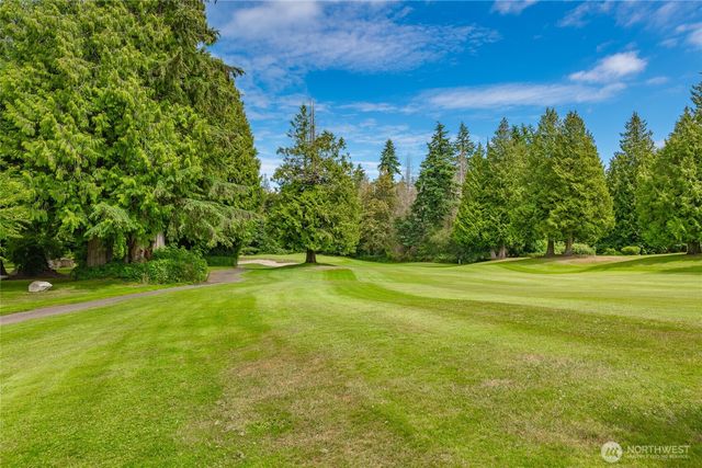9002 Gleneagle Drive, Blaine, WA 98230